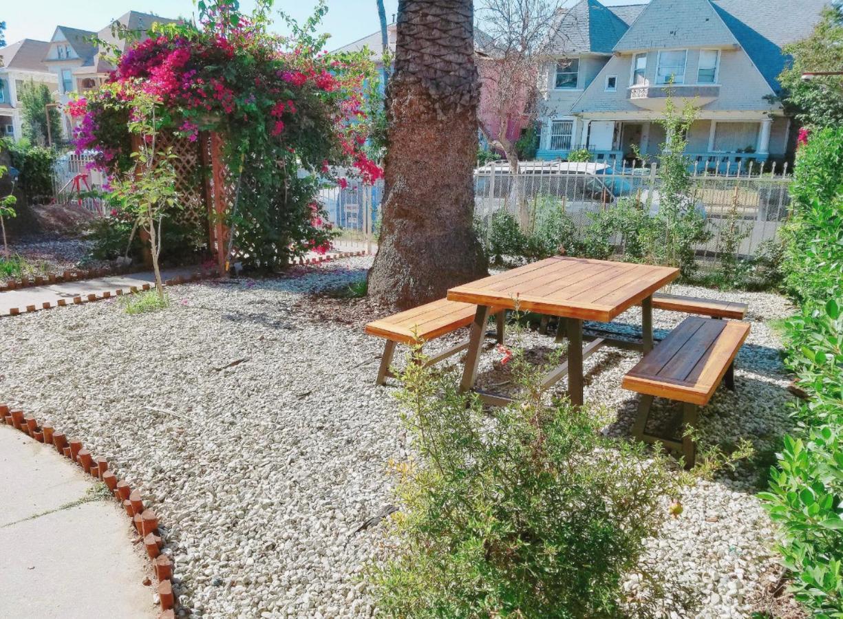 The Red Guest House In Downtown Los Angeles Extérieur photo
